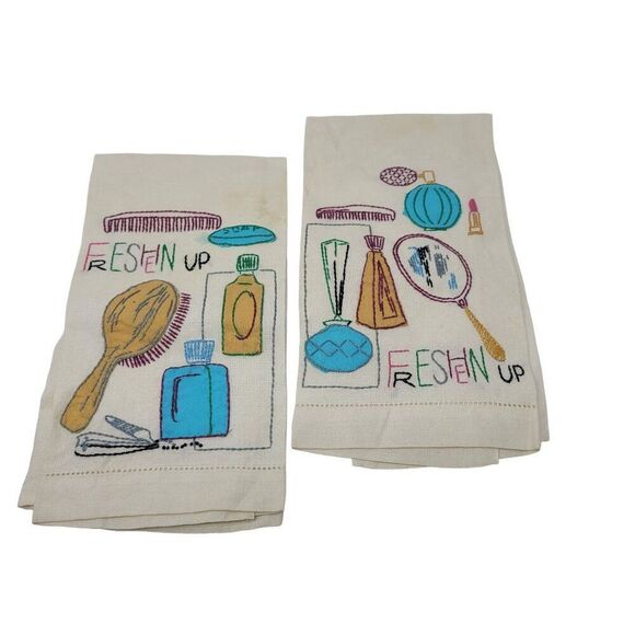 Vtg 60s Embroidered Linen Hand Towel Set Kitschy Vanity Bathroom Prop Display - Picture 1 of 9